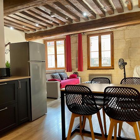 Appartements Chez Delphine Et Guillaume Au Coeur De Semur En Auxois ภายนอก รูปภาพ