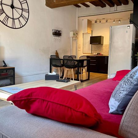 Appartements Chez Delphine Et Guillaume Au Coeur De Semur En Auxois ภายนอก รูปภาพ