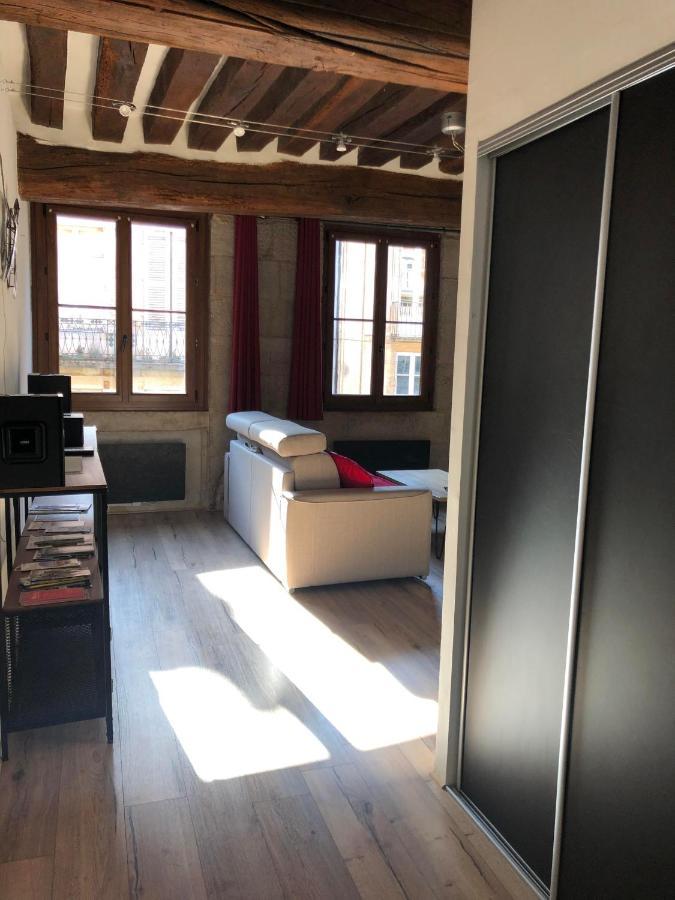Appartements Chez Delphine Et Guillaume Au Coeur De Semur En Auxois ภายนอก รูปภาพ